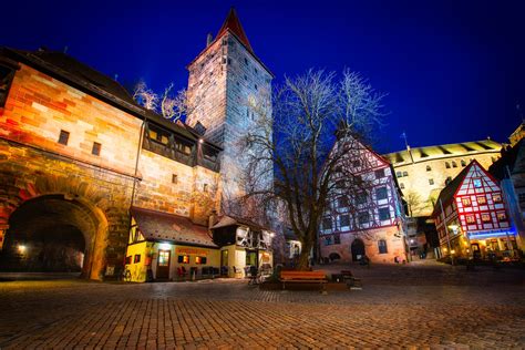 Ihre bauten bestimmen bis heute das erscheinungsbild der nürnberger burganlage. Nürnberger Altstadt | Nürnberg, Deutschland - Sumfinity ...