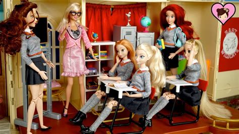 Barbie Teacher Classroom School Routine Play Career Day And Science Class Vlrengbr