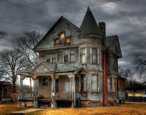 Travel Spotting Haunted House Round Up The Luxury Spot