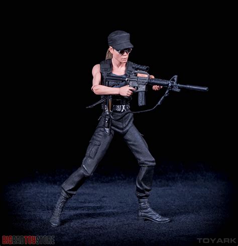 Discover more posts about terminator2. NECA Terminator 2 Sarah Connor Ultimate Figure - Toyark ...