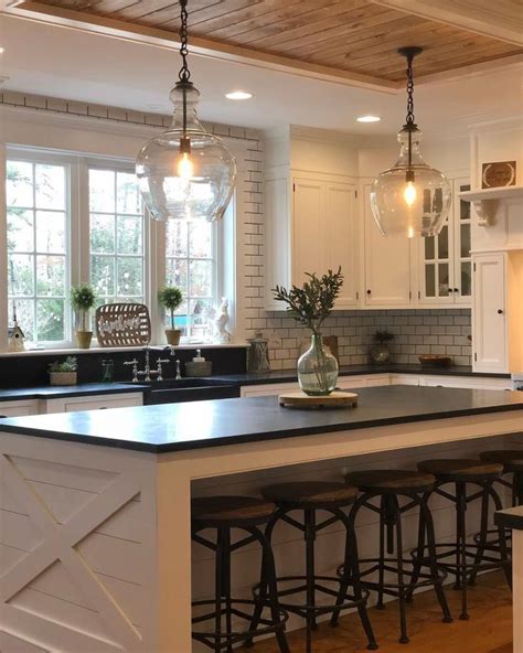 This American Property Was Singled Out For Its Large Kitchen Island