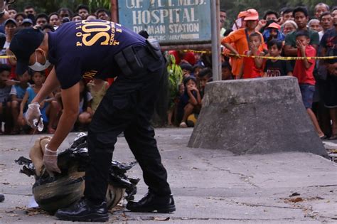 Dead Man Wrapped With Garbage Bag Found Outside Up Abs Cbn News