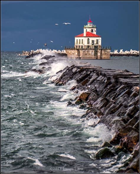 Sunset cabins 1770 (apartment), seventeen seventy (australia) deals. Oswego NY Lighthouse on Lake Ontario (With images ...