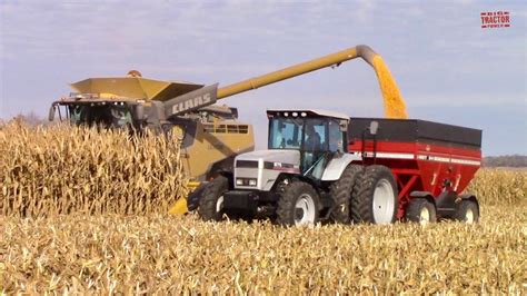 Iowa Corn Harvest And Fall Tillage Youtube
