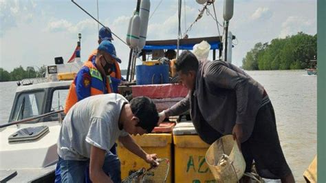 Sat Pol Airud Polres Tanjung Balai Kejar Kapal Mencurigakan Di Tengah Laut Dan Lakukan