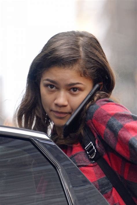 Zendaya Coleman Without Make Up Outside Her Hotel In New York 1007