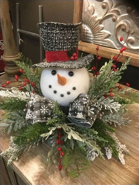 22 Easy DIY Christmas Table Decorations Ideas (2)  Vintage christmas
