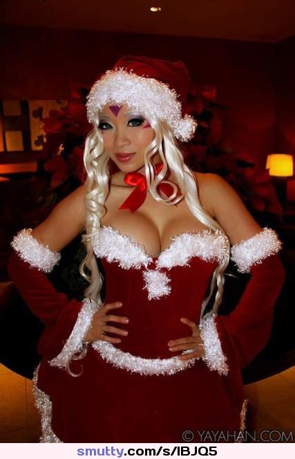 Yayahan Cosplay Busty Bustyasian Nonnude Santasluts Santa