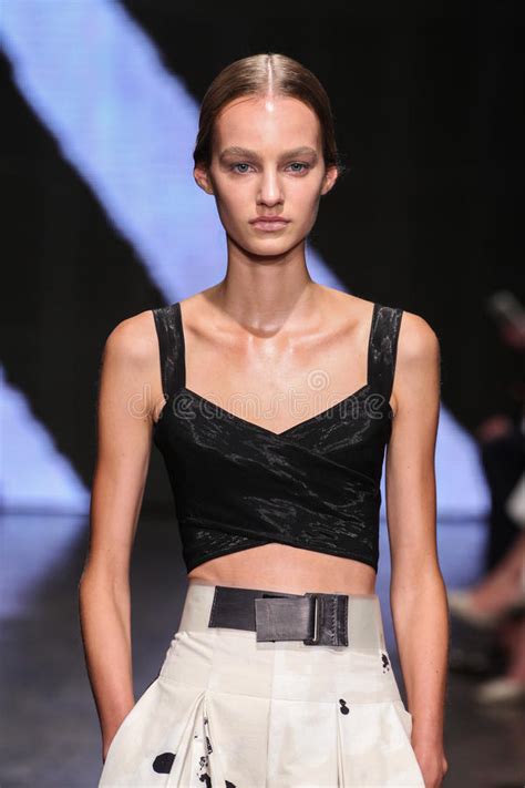 New York Ny September 08 Model Maartje Verhoef Walks The Runway At Donna Karan Spring 2015