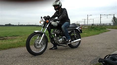 Triumph Bonneville T140 If You Can Start It You Can Have It Oh