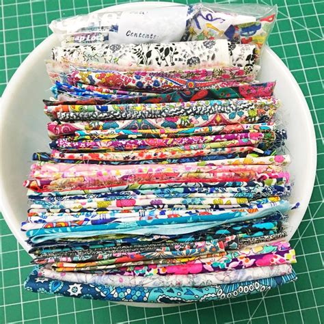Quilters Guide To Online Fabric Shopping Series Post 1 The Little