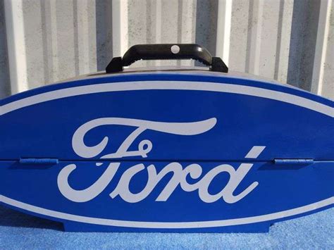 Ford Tool Box 24 Length 9 Height 6 Depth Sherwood Auctions