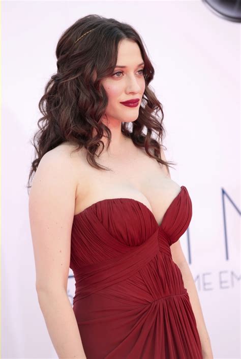 Kat Dennings Gallery Naturally Goth And Really Voluptous