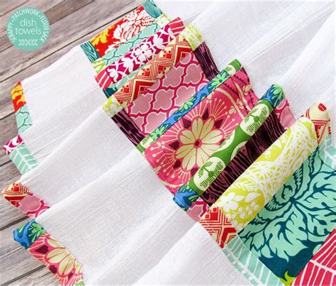 Scrappy Patchwork Border Dish Towels | Tea towels diy, Sewing gifts