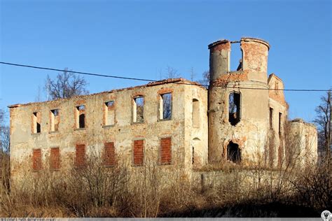 Travel guide resource for your visit to zagrodno. Pałac Zagrodno (dolny - ruina), Zagrodno - zdjęcia