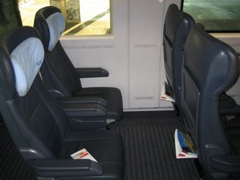 Sowohl züge als auch busse sorgen für die sichere und günstige in der ersten klasse bieten wir ihnen einen sorgenfreien internetzugang. Deutsche Bahn ICE erste Klasse