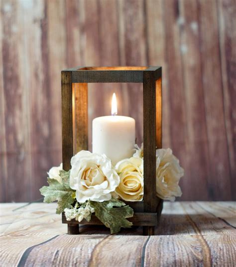 28 Rustic Wedding Lantern Ideas That Will Make The Big Day Even More