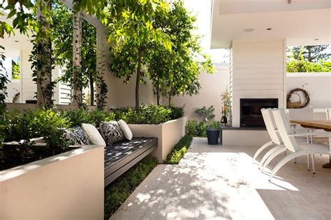 Flip through gardening magazines or start a pinterest board with your favorite designs and decide contemporary garden design ideas. 5 Essential Contemporary Garden Design Ideas | Balcony ...