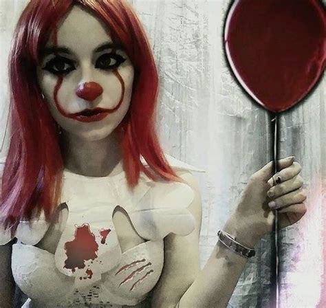 Female Pennywise Cosplay 22 Pics