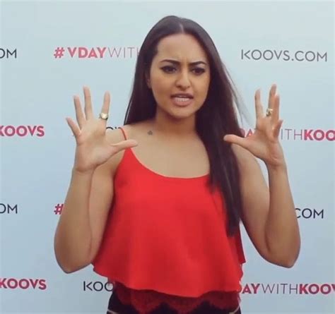 Sonakshi Sinha Doing Live Chat