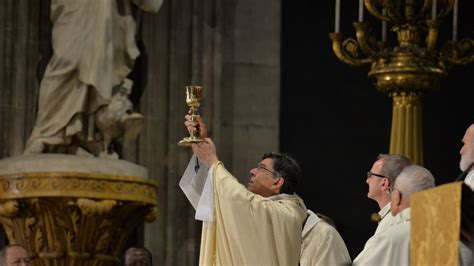 Entretiens Sur La Messe De Mgr Aupetit Leglise Catholique à Reims Et