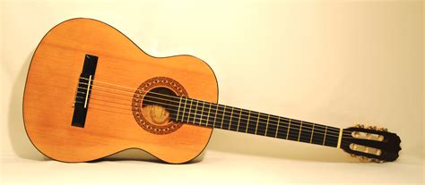 Beginner Acoustic Guitar-Sunlite GCN 800 - San Marino Music Center