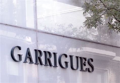 Garrigues doblemente premiada en Londres como mejor firma española en