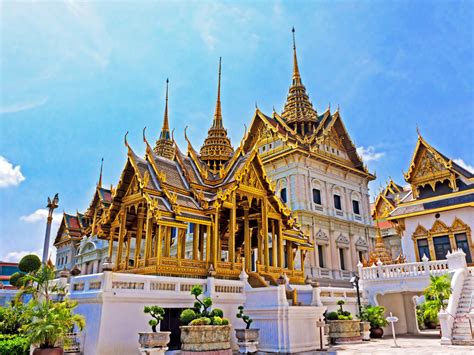 12 Amazing Attractions And Places In Thailand