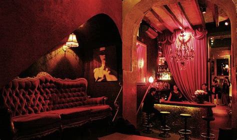 Dsc00854 jpg image decor interior. Would love to decorate with burlesque style | For the Home ...
