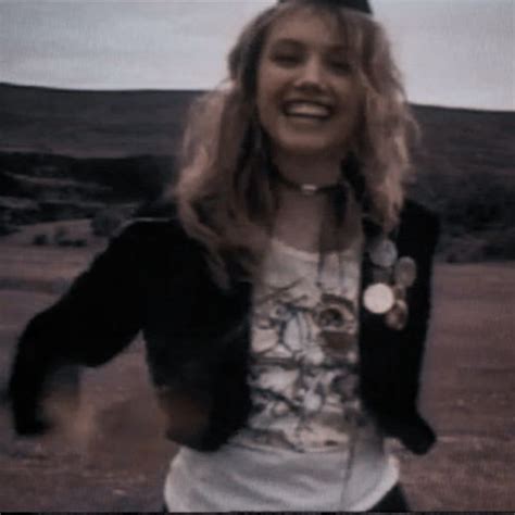 aesthetic skins icons cassie ainsworth skins dark grunge angel aesthetic dark aesthetic cassie