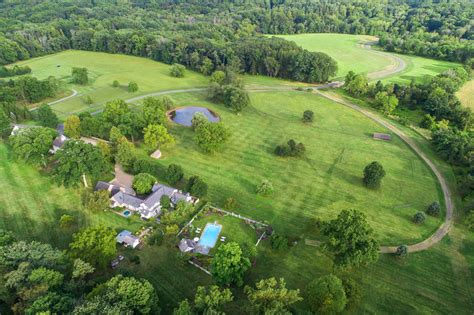 Gentlemans Farm On 77 Acres In Hopewell Township Nj To Sell At Luxury