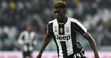 Join the discussion or compare with others! OFFICIALLY OFFICIAL: Juventus' Moise Kean joins Hellas ...