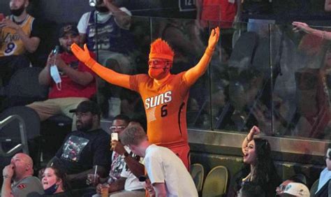 Phoenix Suns Increase Fan Attendance To 16000 After Game 2 Vs Lakers