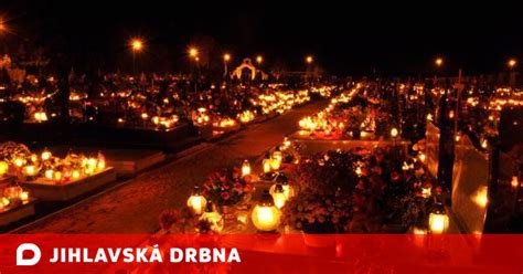 Podle agenturních zpráv vláda čr přišla na způsob jak obejít odmítavé stanovisko erú k vyplácení podpory oze. Při návštěvě hřbitovů nezapomínejte na vládní nařízení ...