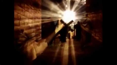 Buscad vuestros amores, doncellitas, donde brota la fuente de la piedra. Felices Pascuas de Resurrección - YouTube