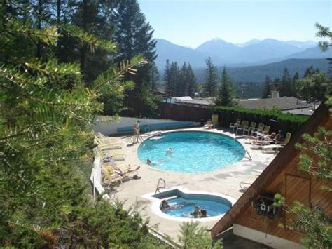 The 10 Best Hotels With Pools In Radium Hot Springs