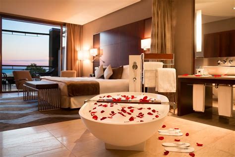 Best Romantic Hotels In Barcelona