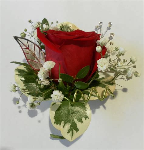 Single Rose Boutonniere Deluxe Cor21 04 Bunches Flower Co
