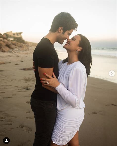Demi Lovato Engaged To Max Ehrich Canyon News