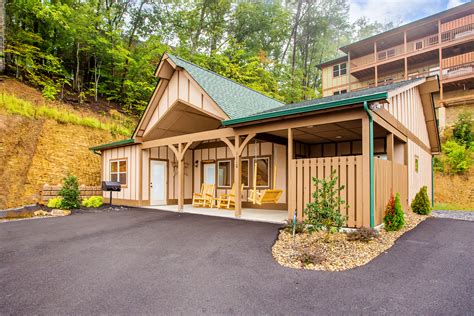 Find the perfect 4 bedroom cabin in pigeon forge. Amazing Grace: Pigeon Forge 3 Bedroom 2 Full Bathroom ...