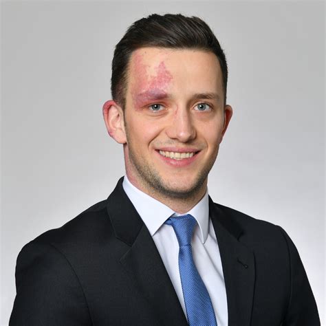 Logg dich jetzt ein, um das ganze profil zu sehen. Maximilian Zeller - BWL-Bank - DHBW Mannheim | XING