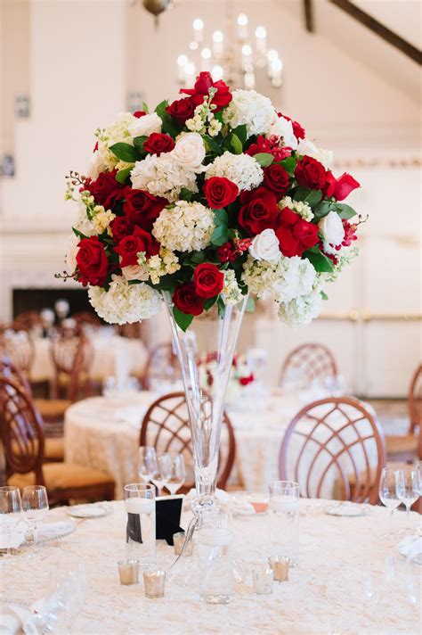 Red White And Green Garden Wedding Centerpiece Amanda And Jacobs