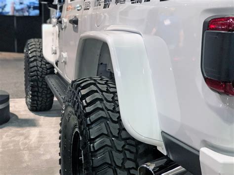Jeep Gladiator Fenders Aluminum Jeep Fenders Genright Off Road Jeep
