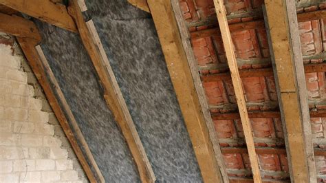Zu isolieren, sorgt nicht nur für ein gutes wohnklima, sondern spart energie und somit auch kosten. SOLITEX MENTO 3000 connect | pro clima Deutschland