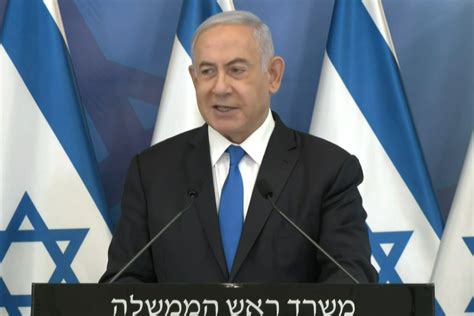 Hace tiempo que se necesita una nación para los cristianos y musulmanes palestinos, así como seguridad e igualdad para ellos. Tregua entre palestinos e israelíes traen calma a las ...
