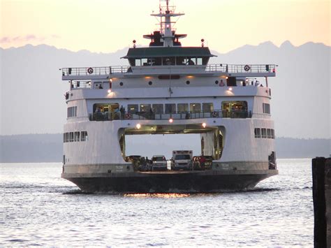 Bremerton Ferry Arriving At Seattle Jon P Flickr