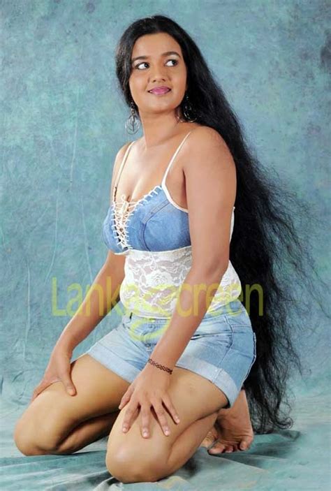 Sri Lanka Actress Nishani Sri Lankan Hot Actress Picture Gallery