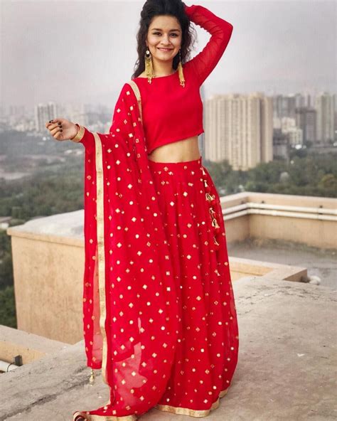 Avneet Kaur Fashion Designer Dresses Indian Stylish Girls Photos