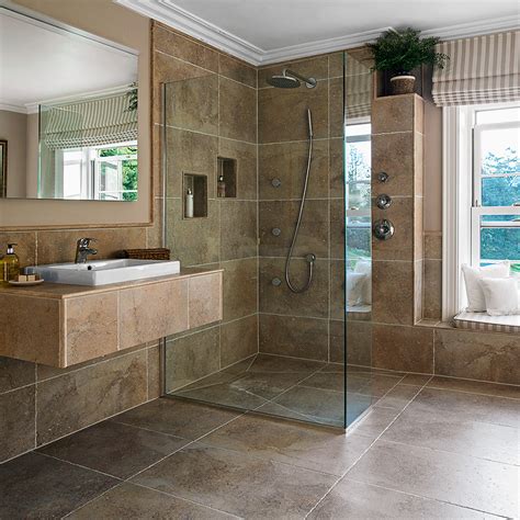 Wet room bathrooms are a big trend in bathroom design. Wet rooms - Wet room bathrooms - Wet room ideas - Wet room ...