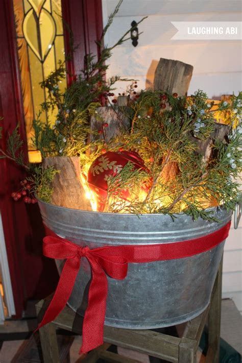 25 Top Outdoor Christmas Decorations On Pinterest Christmas Porch